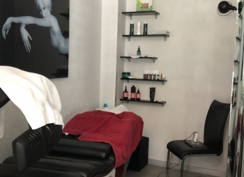 Frank beauty salon in Odessa